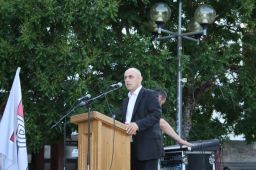 IMG_1646_th.jpg