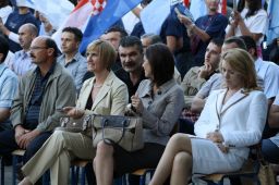 IMG_1686_th.jpg