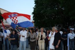 IMG_1823_th.jpg