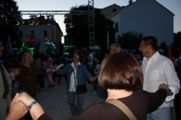 IMG_1836_th.jpg