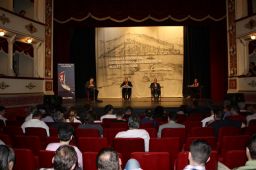 IMG_0689_th.jpg
