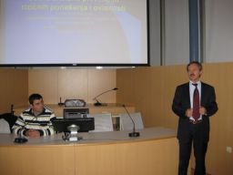 IMG_0408_th.jpg